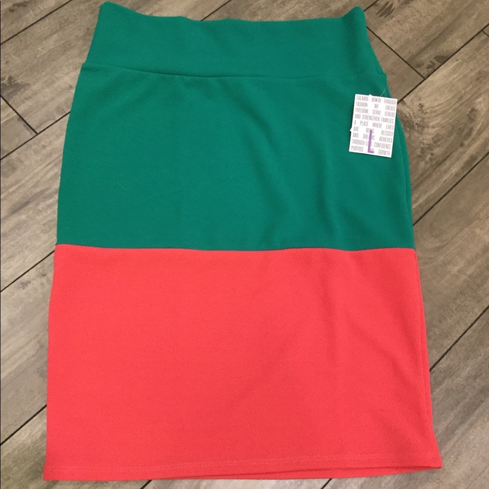 NWT LuLaRoe Cassie XL